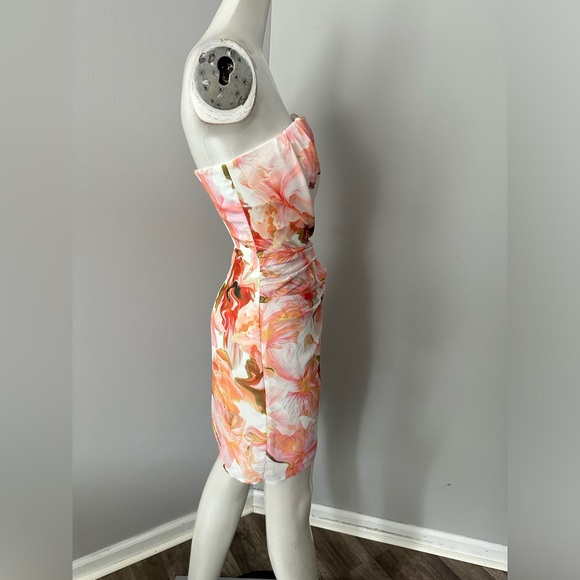 SAU LEE Hester Floral Strapless Minidress in White/Orange - Picture 9 of 12